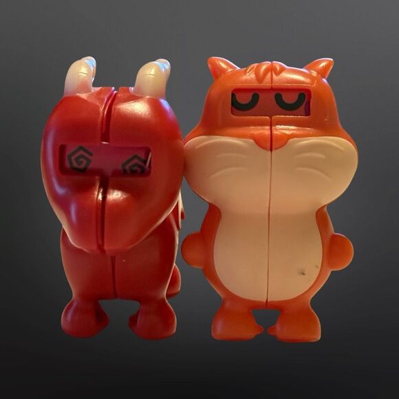 2024 Adopt Me Pet HAPPY MEAL Chipmunk & Dragon Figures Mcdonalds Canada A15 - Picture 5 of 7